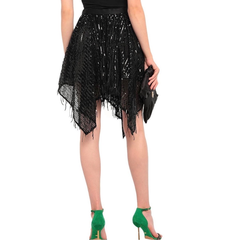 Just Cavalli Sequin Mini Skirt black women’s size 4 – Designer Glam

44 - Picture 8 of 14